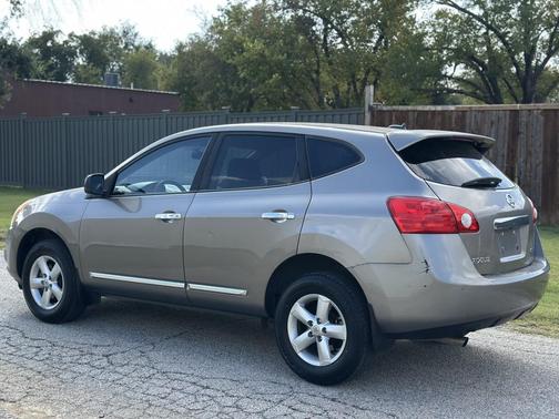 2012 Nissan Rogue S
