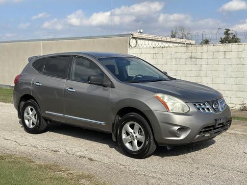2012 Nissan Rogue S
