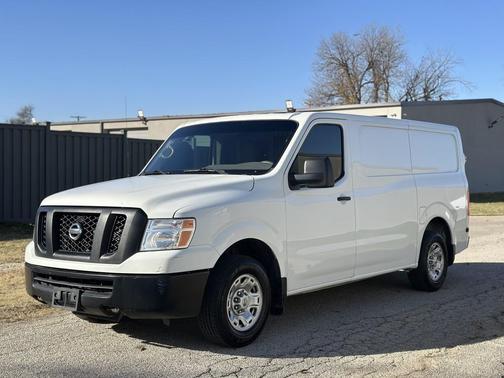 2021 Nissan NV Cargo NV1500 SV V6