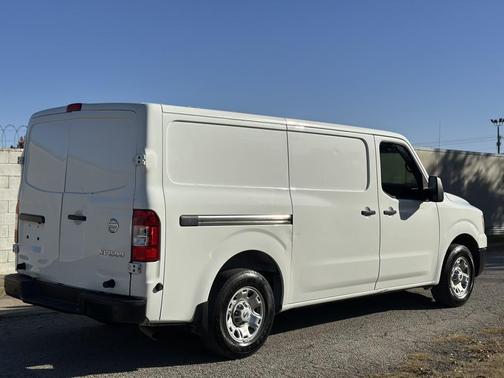 2021 Nissan NV Cargo NV1500 SV V6