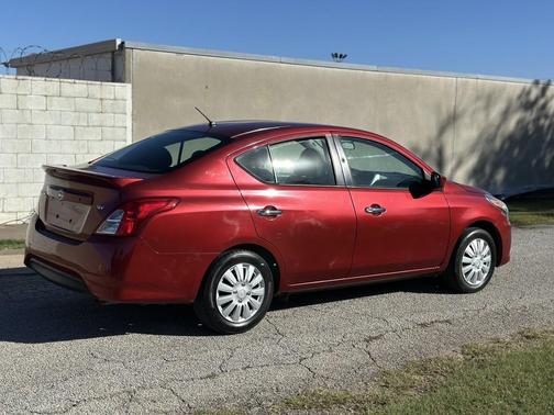 2019 Nissan Versa 1.6 SV