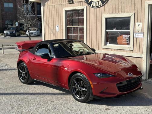 2016 Mazda MX-5 Miata Club