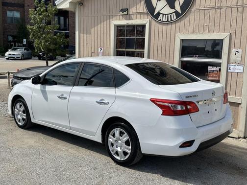 2018 Nissan Sentra SV