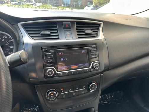 2018 Nissan Sentra SV