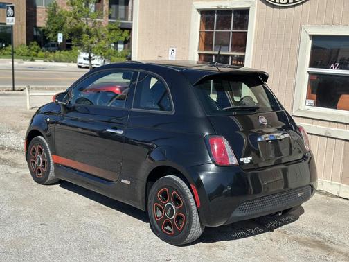 Nero Puro (Streight Black) 2013 FIAT 500e Battery Electric