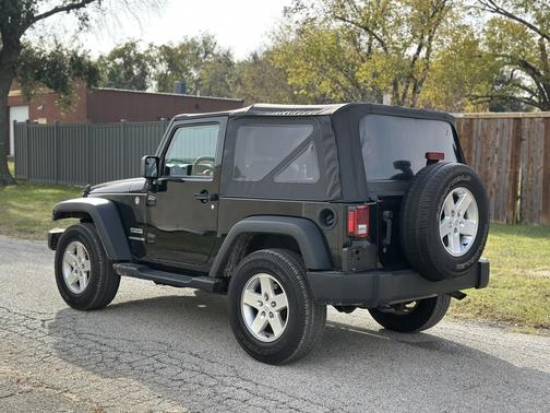 2015 Jeep Wrangler Sport