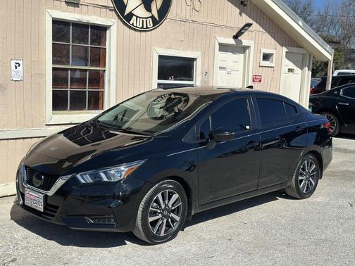 2021 Nissan Versa 1.6 SV