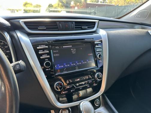 2017 Nissan Murano SL