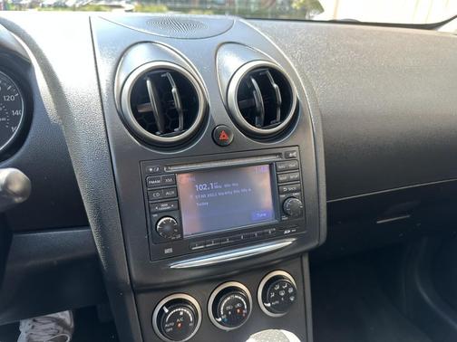 2012 Nissan Rogue SV