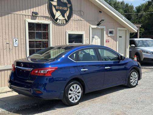 Deep Blue Pearl 2019 Nissan Sentra SV