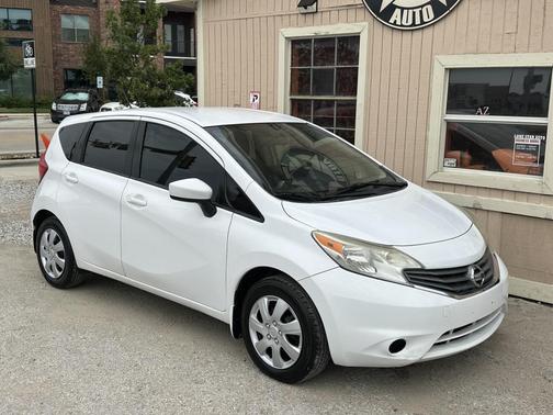2016 Nissan Versa Note SV