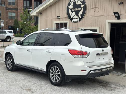 2014 Nissan Pathfinder SL