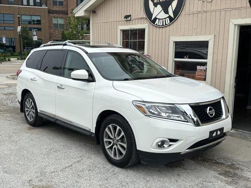 2014 Nissan Pathfinder SL