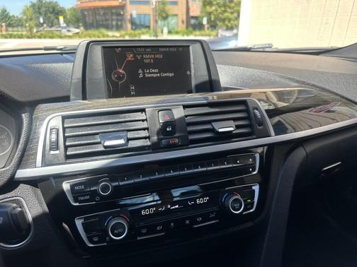 2016 BMW 328 328i