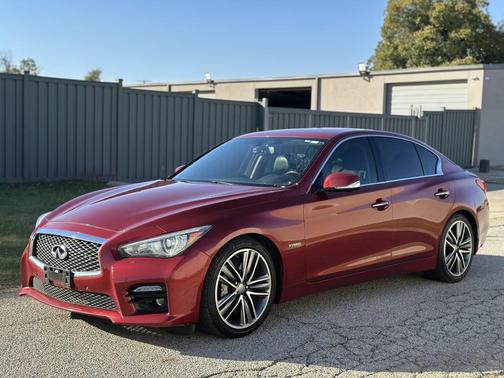 2015 INFINITI Q50 Hybrid Premium
