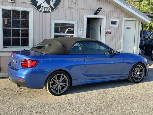 2016 BMW M2 Base