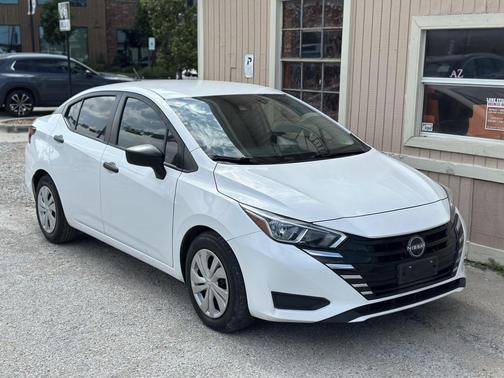 Fresh Powder 2023 Nissan Versa 1.6 S