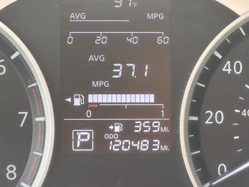 Fresh Powder 2023 Nissan Versa 1.6 S