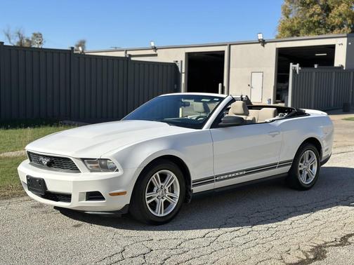 2010 Ford Mustang Base