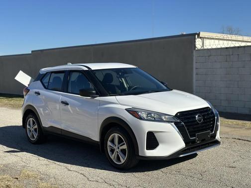 2021 Nissan Kicks S