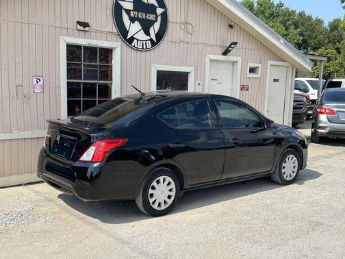 2018 Nissan Versa 1.6 SV
