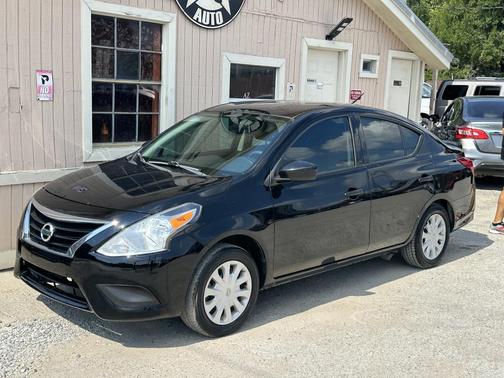 2018 Nissan Versa 1.6 SV