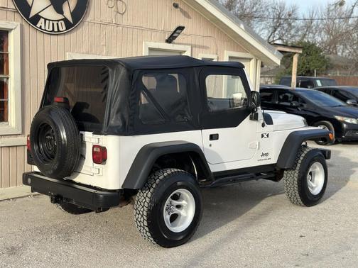 2003 Jeep Wrangler X