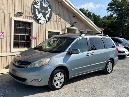 2006 Toyota Sienna XLE