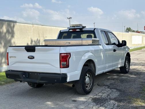 Oxford White 2015 Ford F-150 XL
