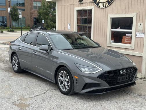 Gray 2020 Hyundai SONATA SEL