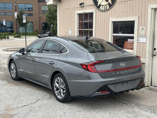 Gray 2020 Hyundai SONATA SEL