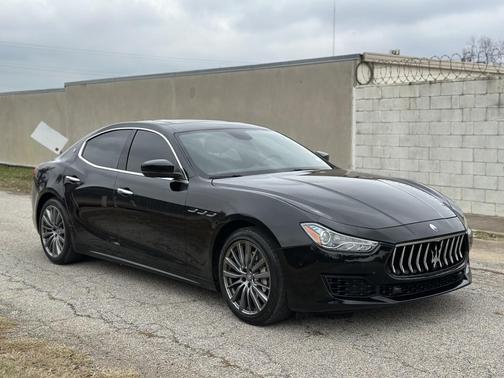 2018 Maserati Ghibli Base