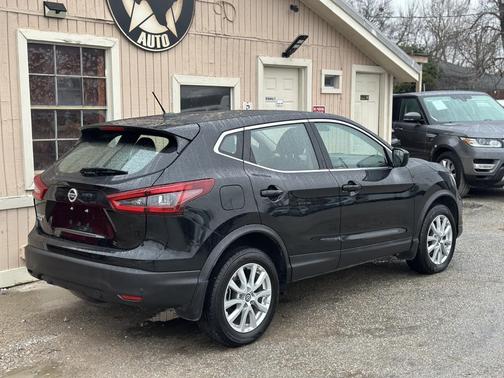 2021 Nissan Rogue Sport S
