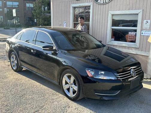 2013 Volkswagen Passat 2.5 SE