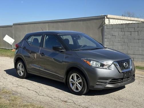 2020 Nissan Kicks S