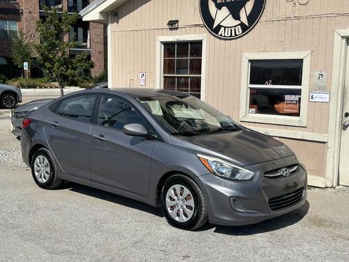 2015 Hyundai Accent GLS