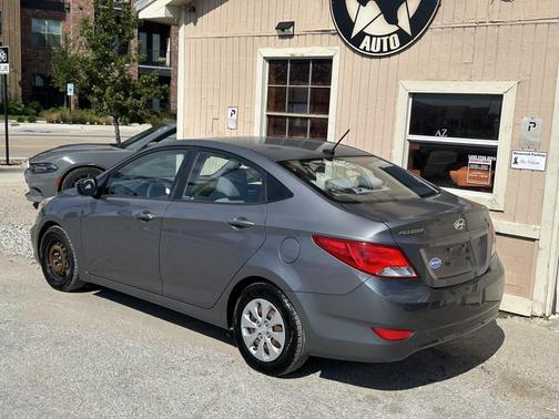 2015 Hyundai Accent GLS