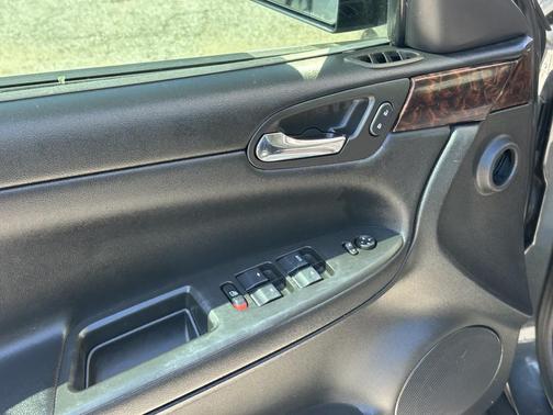 2016 Chevrolet Impala Limited LT