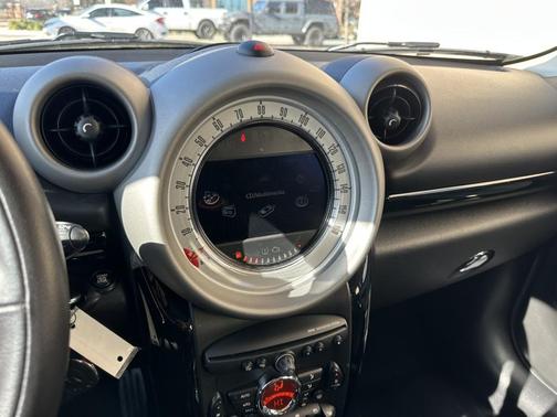 2011 MINI Cooper S Countryman Base