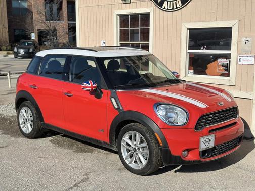 2011 MINI Cooper S Countryman Base