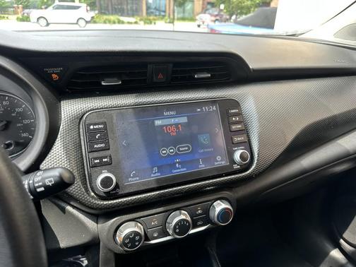Gray 2024 Nissan Kicks SV