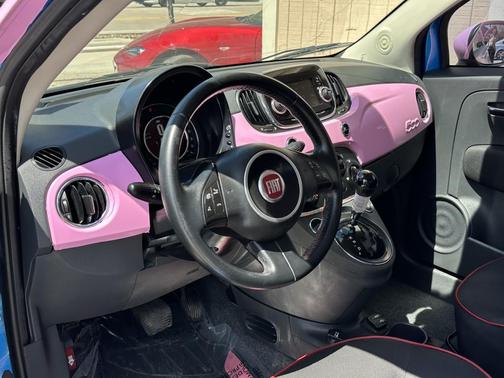 Laser Blu (Bright Metallic Blue) 2017 FIAT 500 Pop