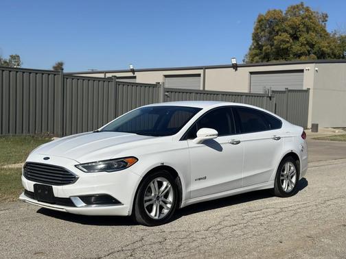 2018 Ford Fusion Hybrid SE