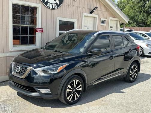 2019 Nissan Kicks SV