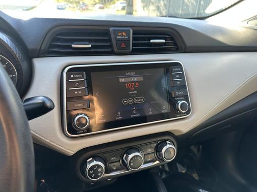 2021 Nissan Versa 1.6 SV