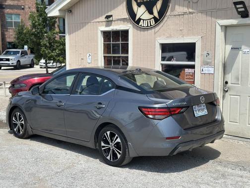 Gun Metallic 2020 Nissan Sentra SV