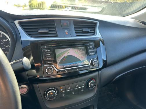 2017 Nissan Sentra SV