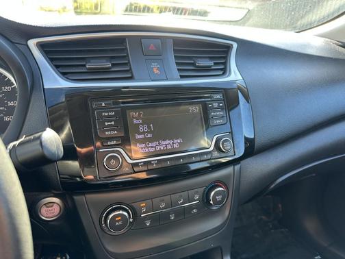 2017 Nissan Sentra SV