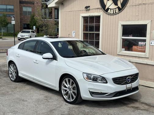 2016 Volvo S60 Inscription T5 Drive-E Platinum
