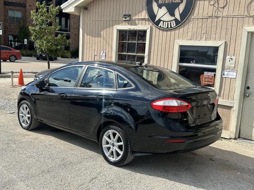 2017 Ford Fiesta SE